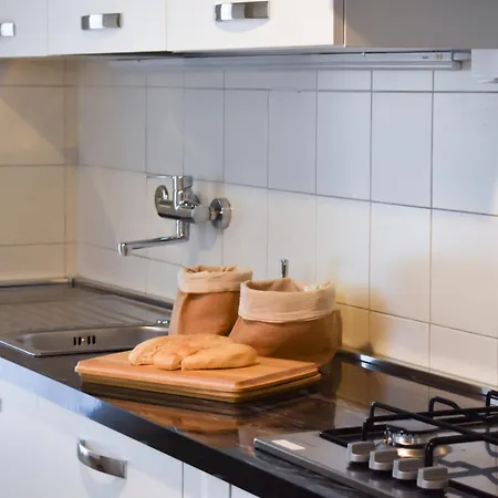 Renovated House 400 Meters From The Sea With Parking 別荘
