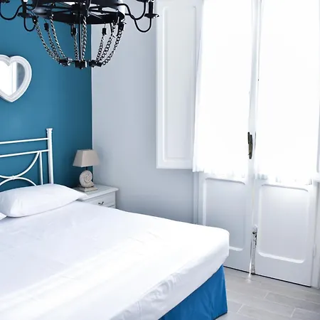 別荘 Renovated House 400 Meters From The Sea With Parking *